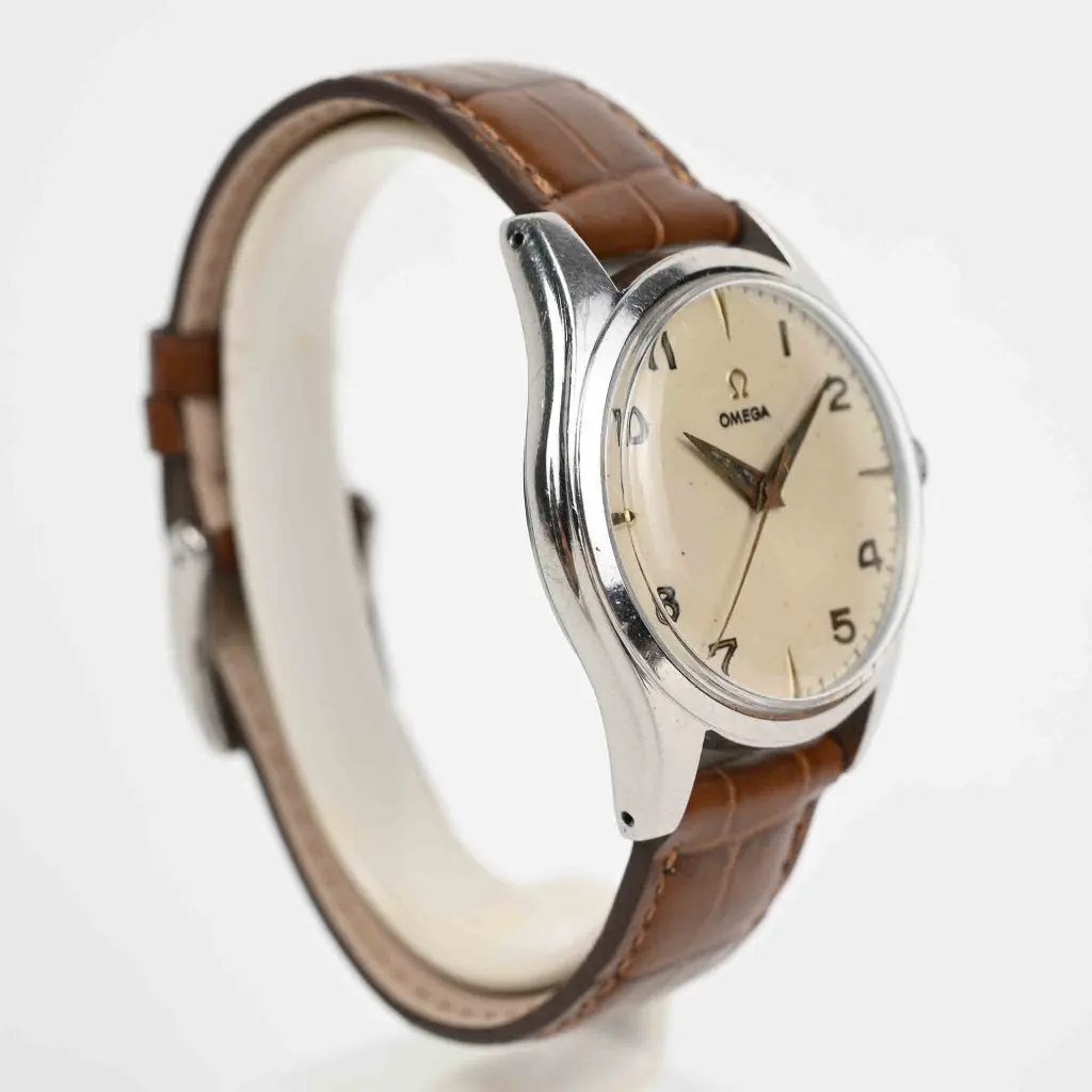 Omega-Vintage-2537-7.webp