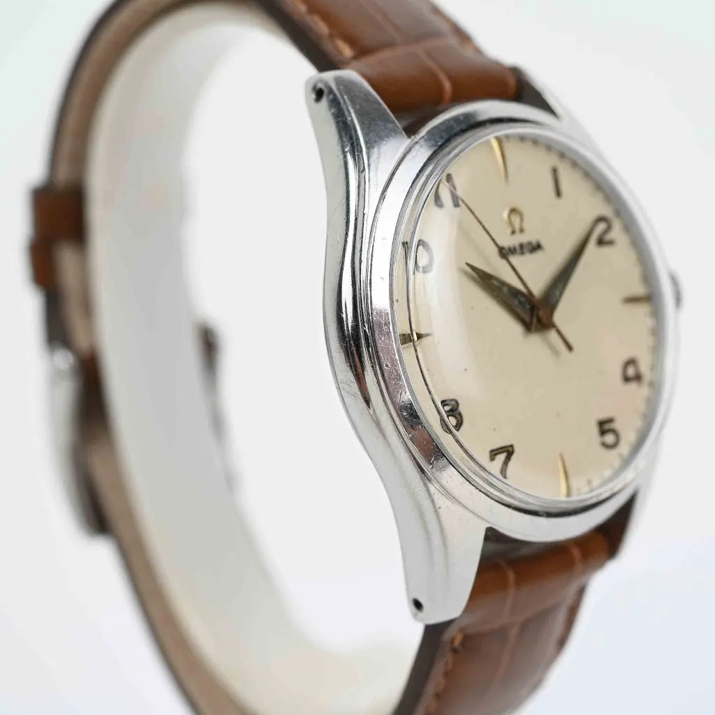 Omega-Vintage-2537-4.webp