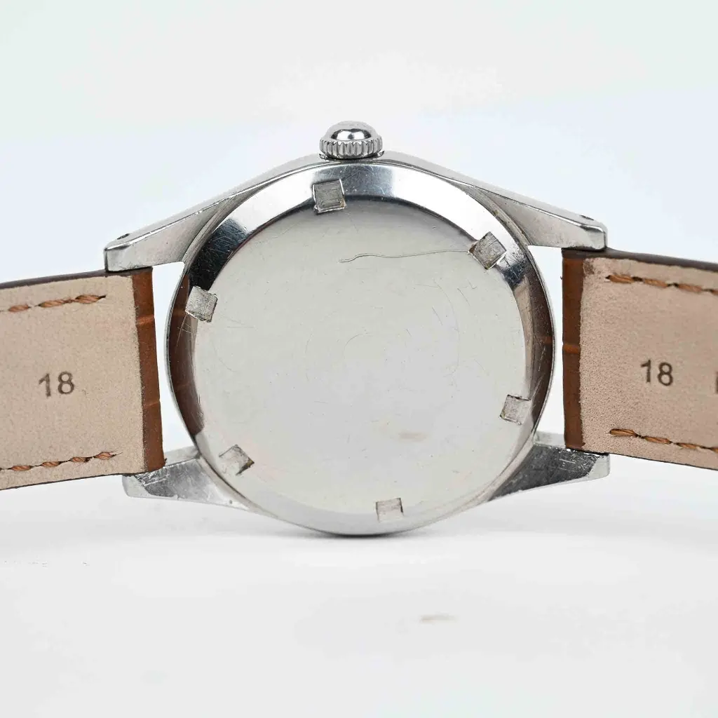 Omega-Vintage-2537-3.webp