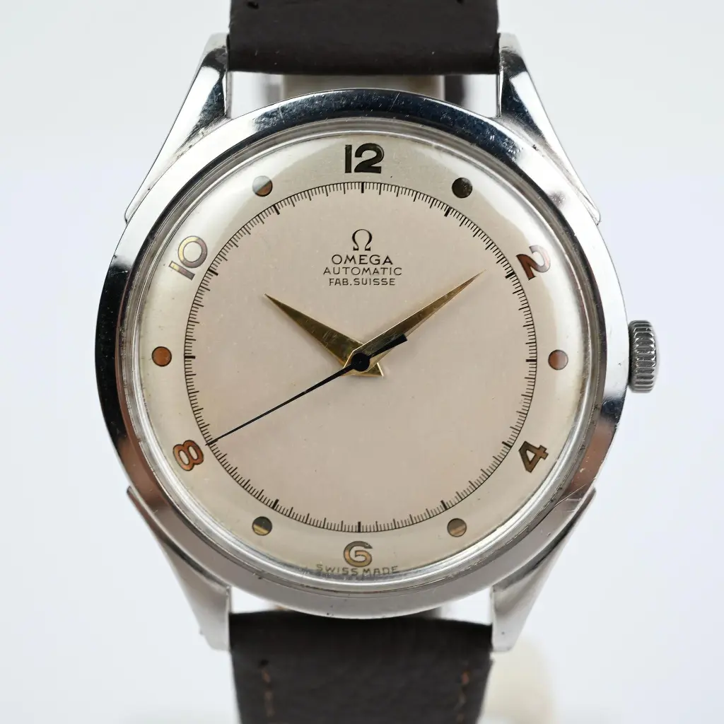 Omega-Vintage-2421-6.webp
