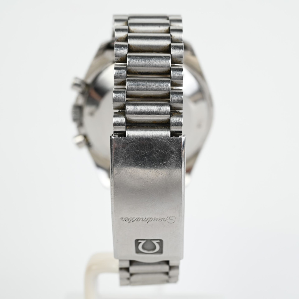 Omega-Speedmaster-Moonwatch-145022-69-2.webp