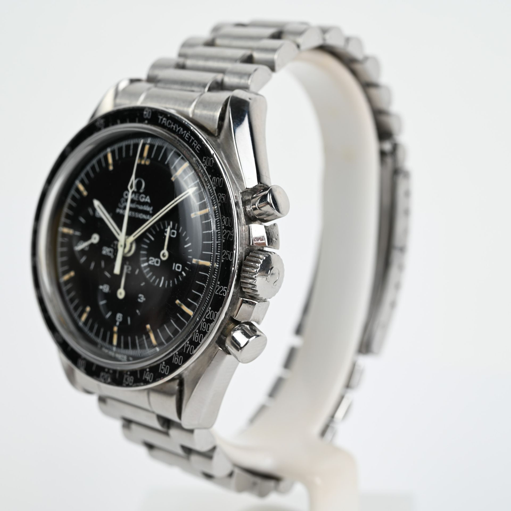 Omega-Speedmaster-Moonwatch-145022-69-2.webp