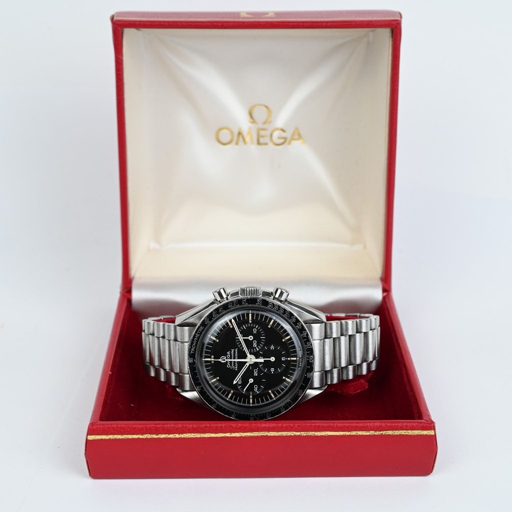Omega-Speedmaster-Moonwatch-145022-69-2.webp