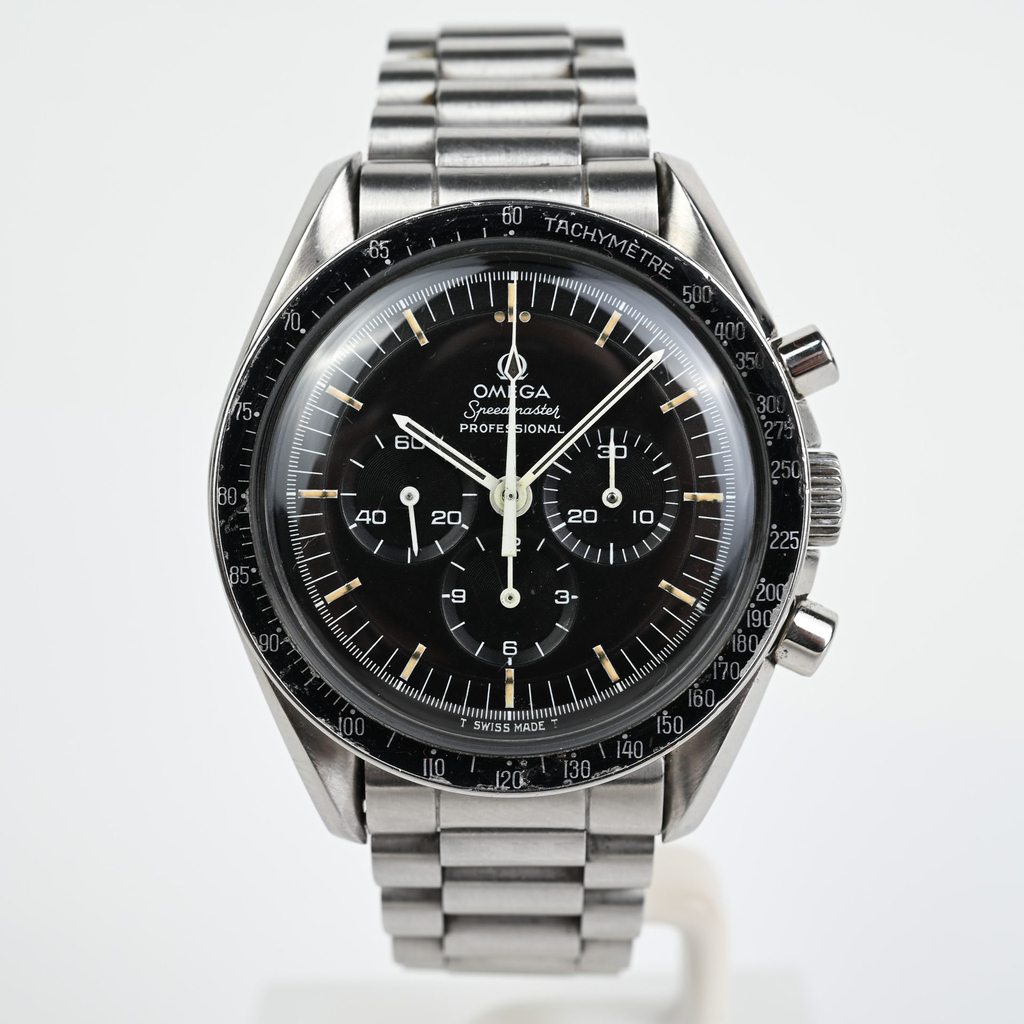 Omega-Speedmaster-Moonwatch-145022-69-2.webp
