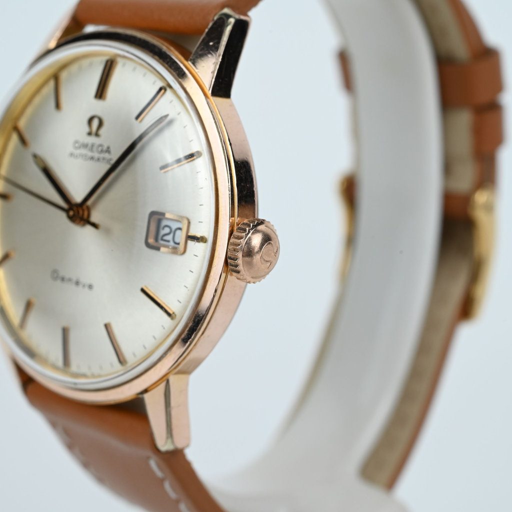 Omega Genève 166002.webp
