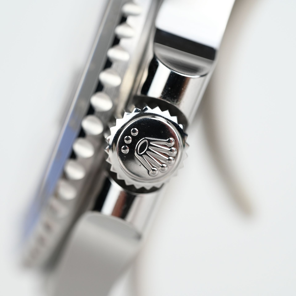 Rolex GMT-Master II "BATGIRL" 126710BLNR.webp