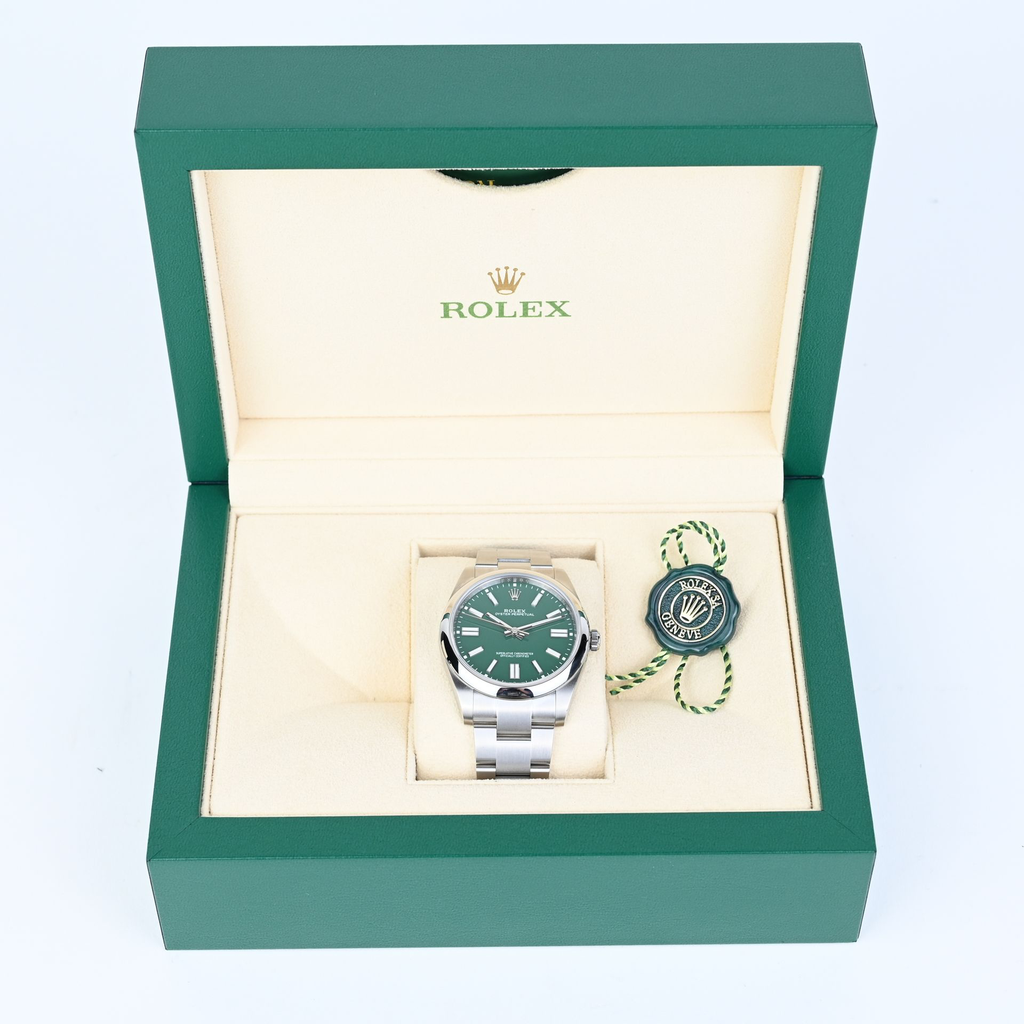 Rolex Oyster Perpetual 41 124300.webp