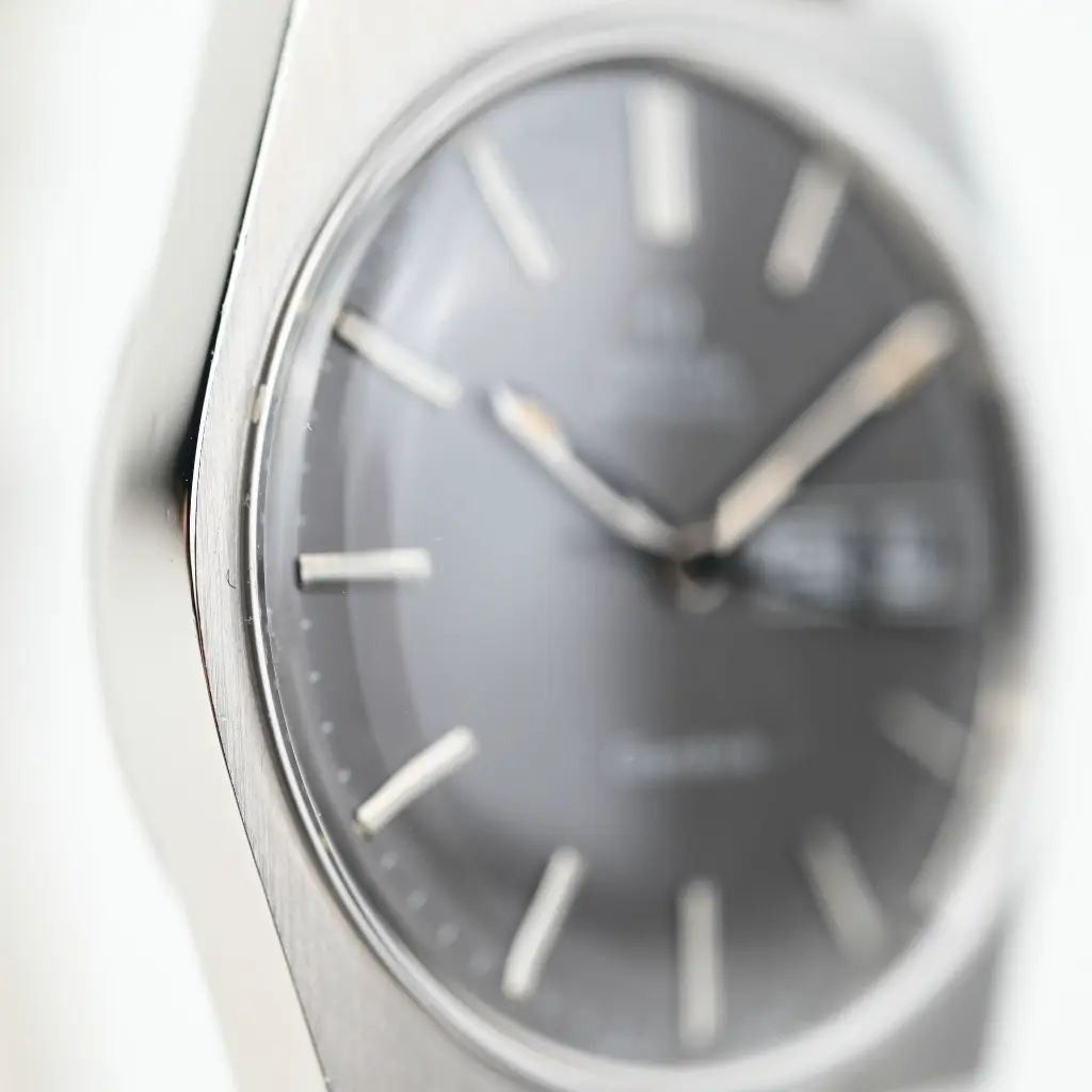 omega-geneve-day-date-1660120