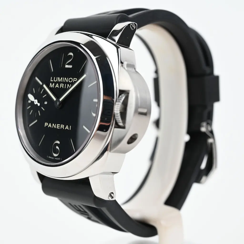 panerai-luminor-marina-pam00111
