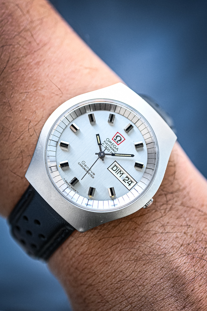 Omega Genève F300 Chronometer