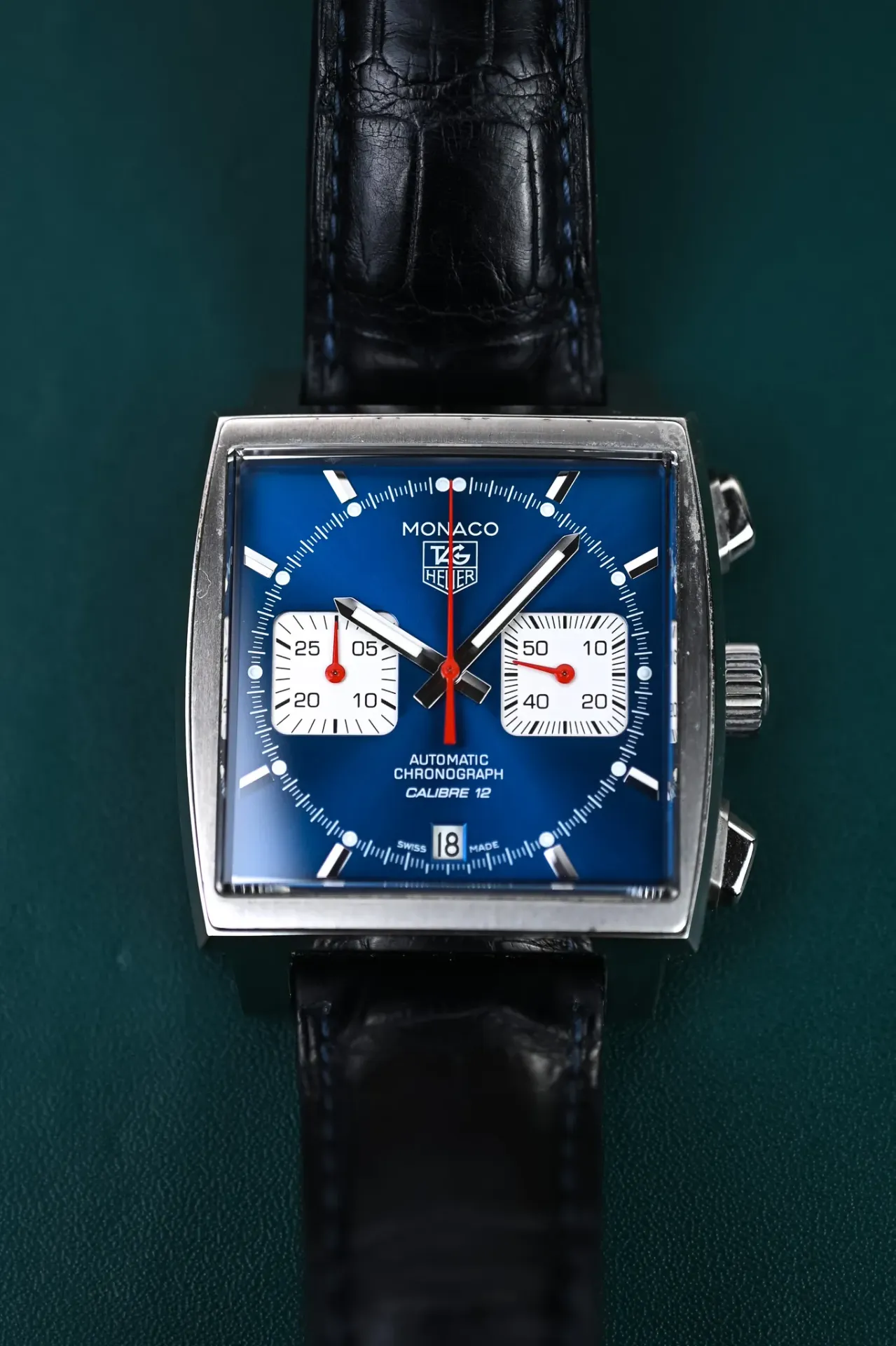 Tag Heuer Monaco Calibre 12 - CAW2111