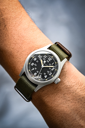 [2103] Hamilton Khaki Field H694390