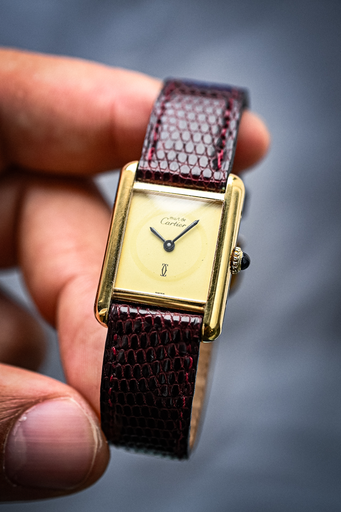 [2115] Cartier Tank Lady